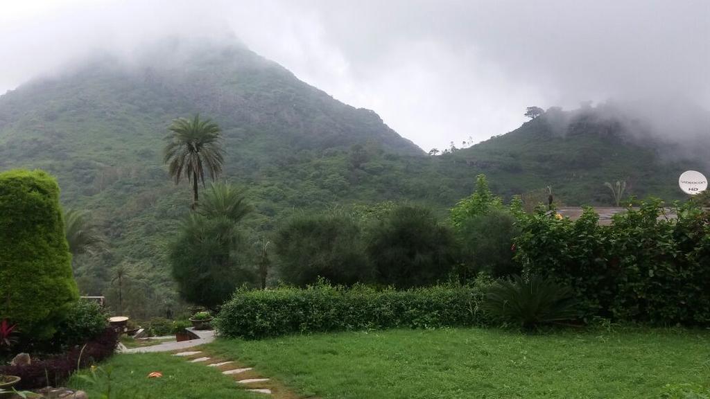 Richi Valley Mount Abu Hotel Exterior photo